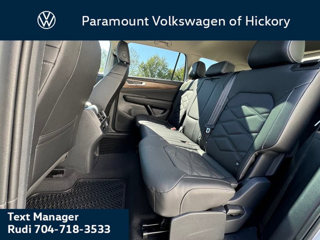New 2026 Volkswagen Atlas SE image 16