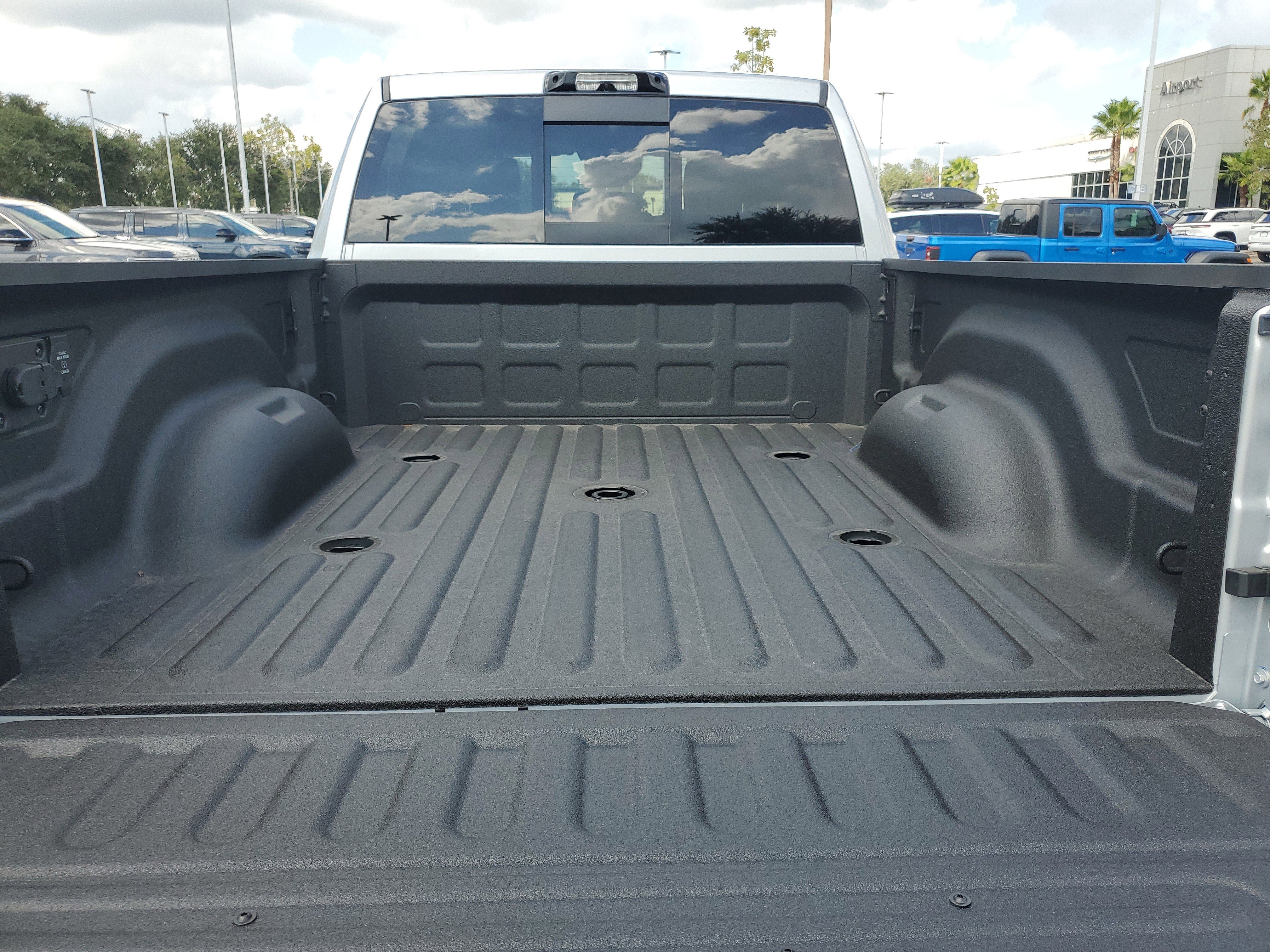 New 2026 RAM 2500 Laramie w/ Night Edition image 5