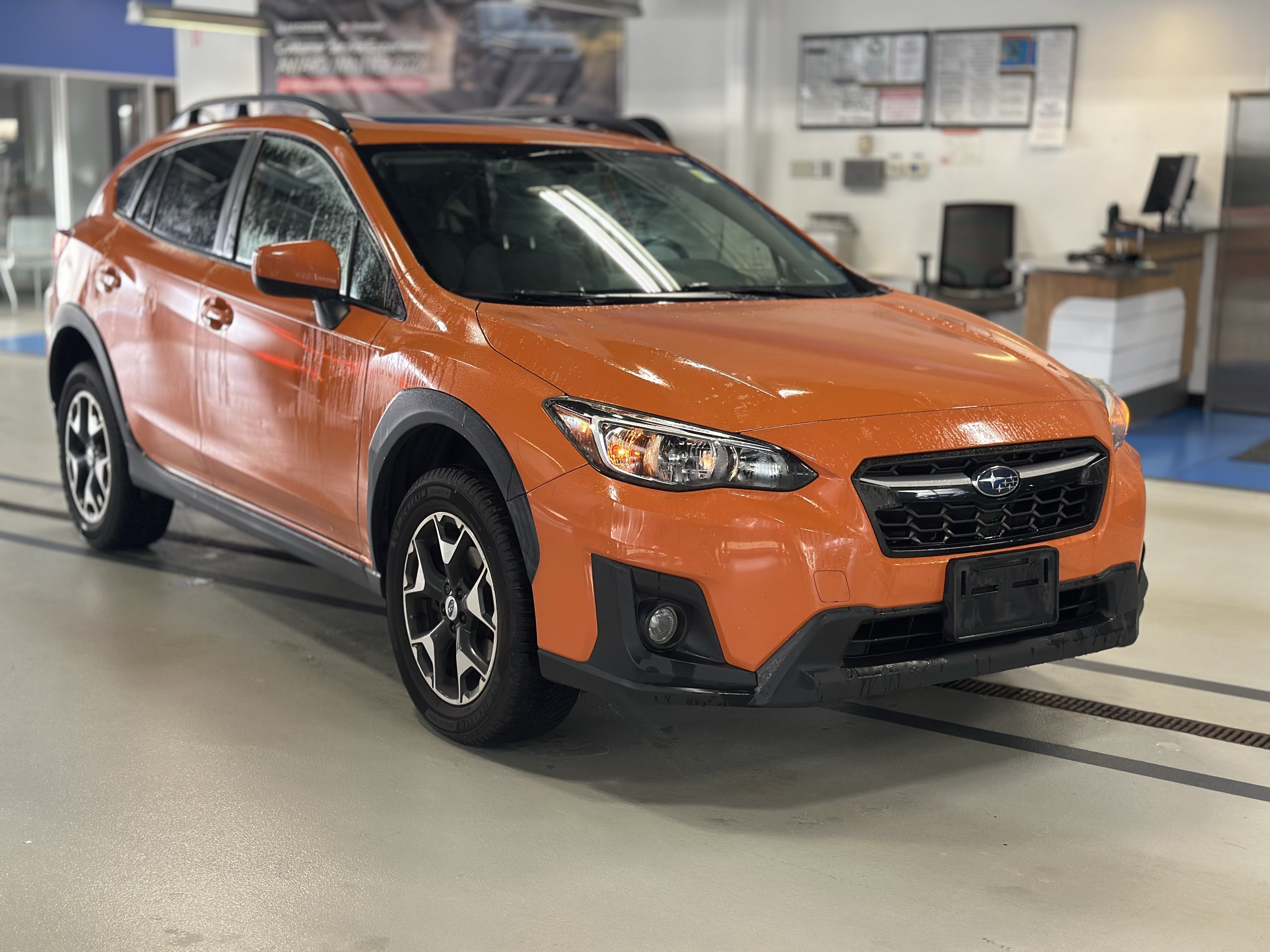 Used 2018 Subaru Crosstrek 2.0i Premium AWD/4WD image 3
