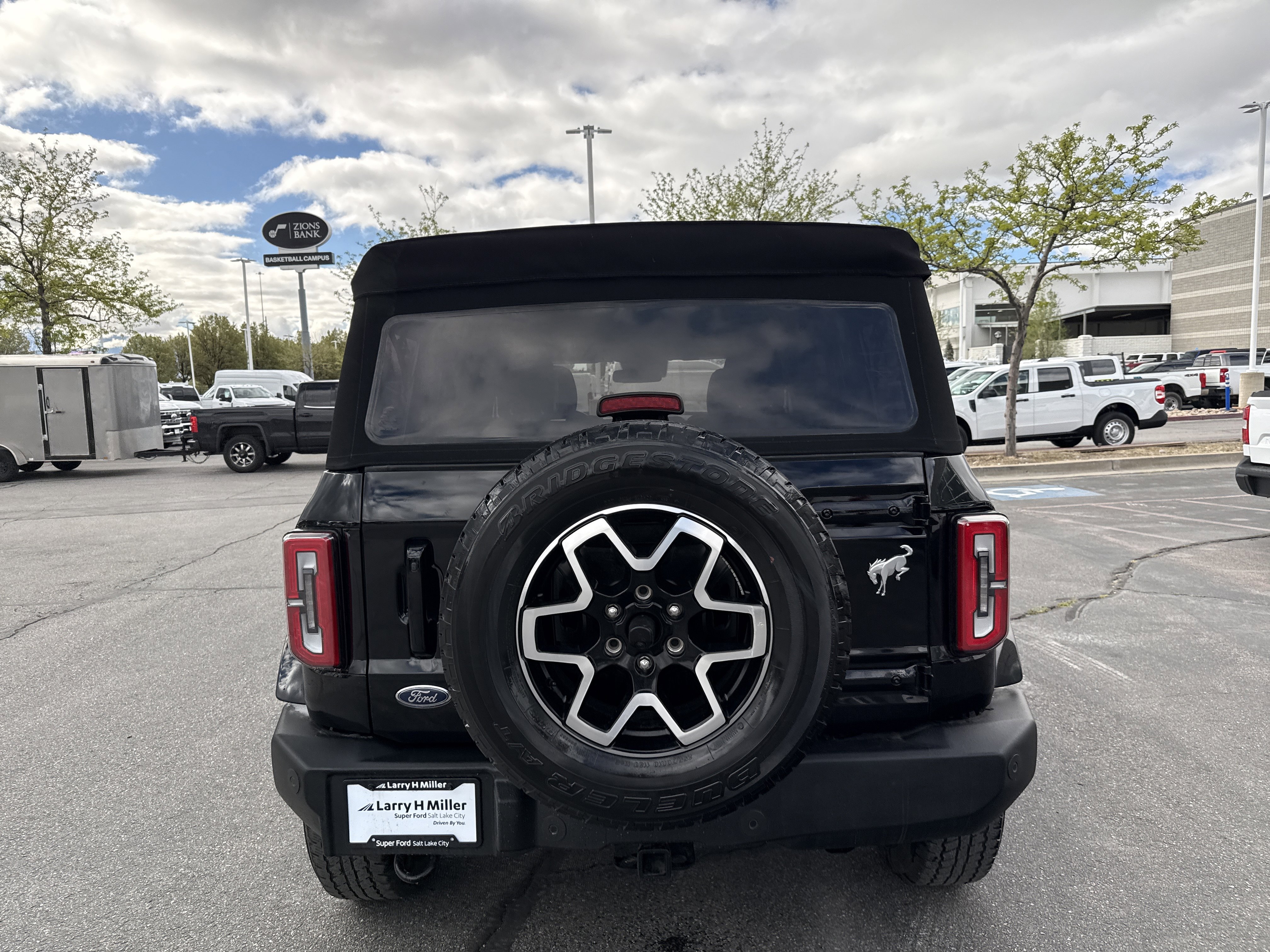 Used 2022 Ford Bronco Outer Banks image 4