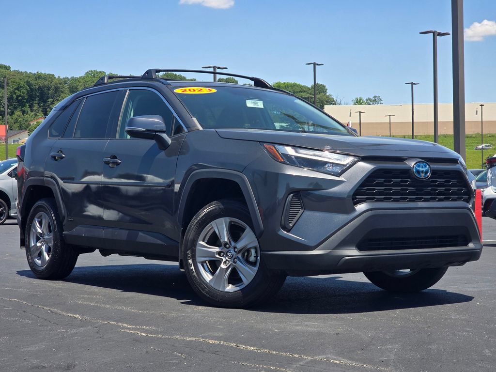 Used 2023 Toyota RAV4 XLE w/ Convenience Package AWD/4WD image 1