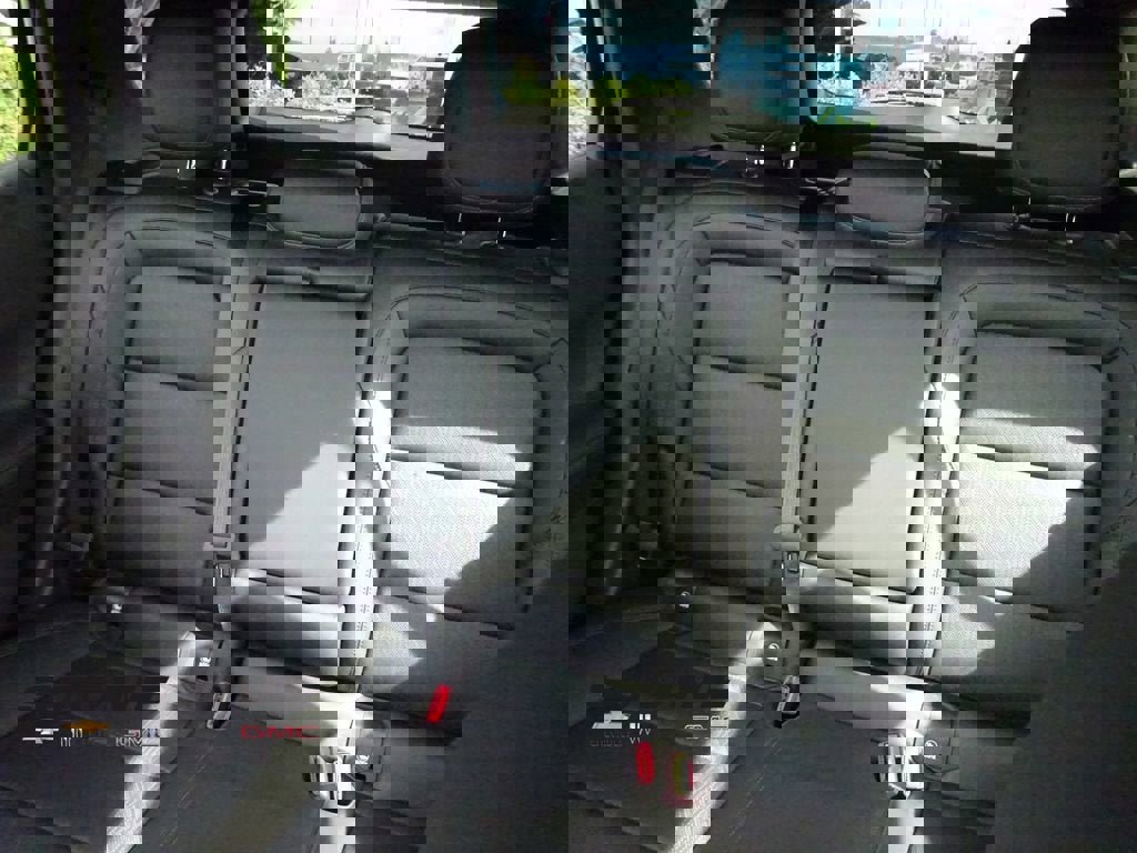 New 2026 Chevrolet Equinox LT w/ Convenience Package II image 14