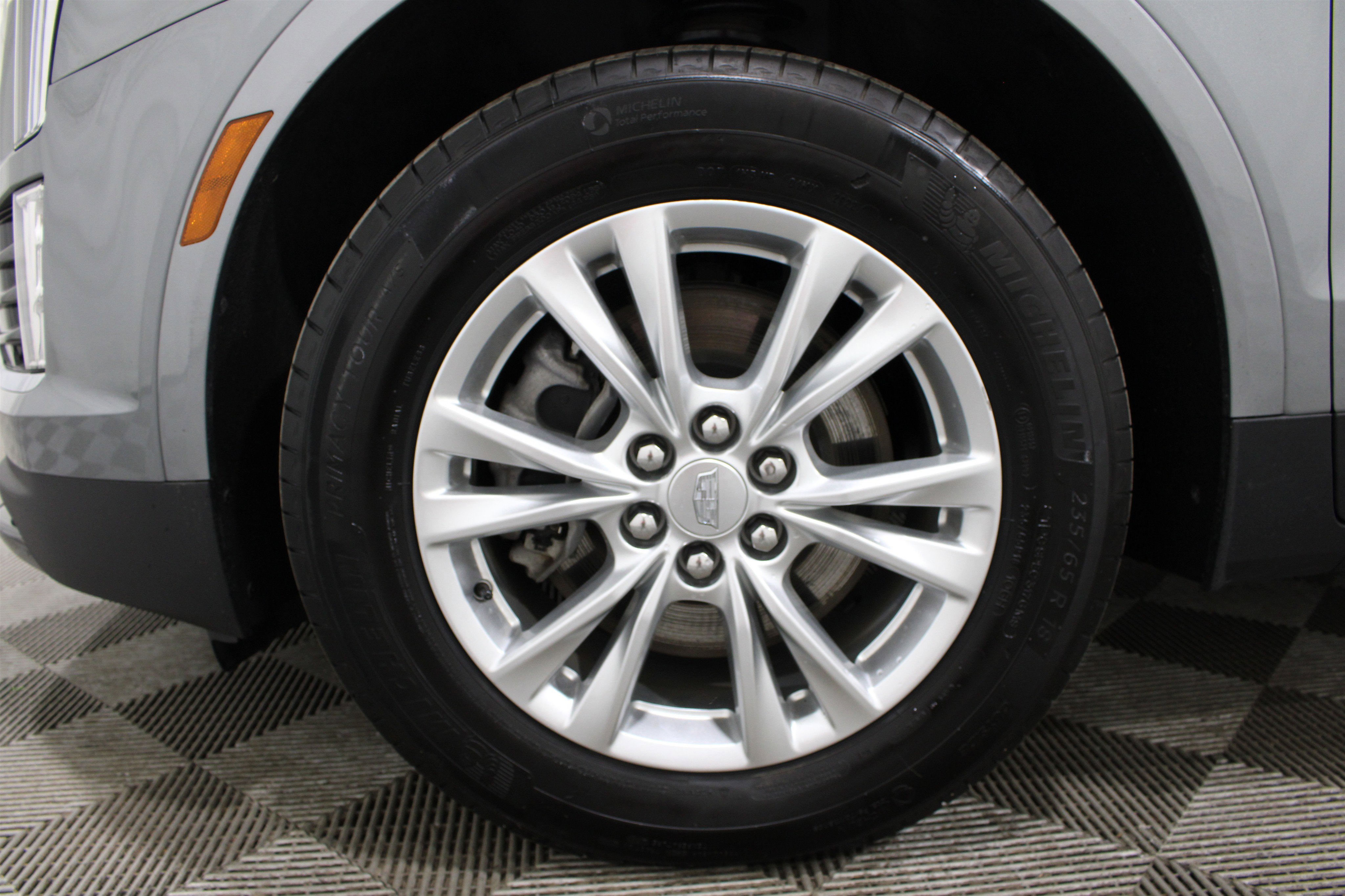 Certified 2023 Cadillac XT5 Luxury image 37