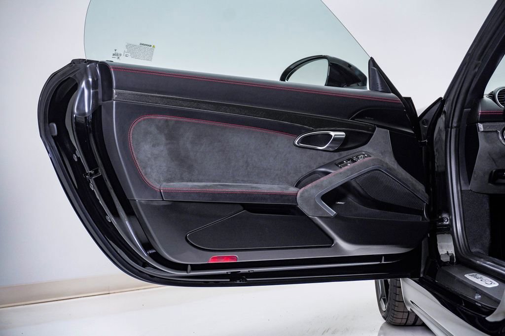 Certified 2025 Porsche 718 Boxster GTS RWD image 31