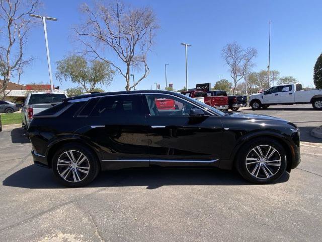Used 2023 Cadillac Lyriq 2WD image 2