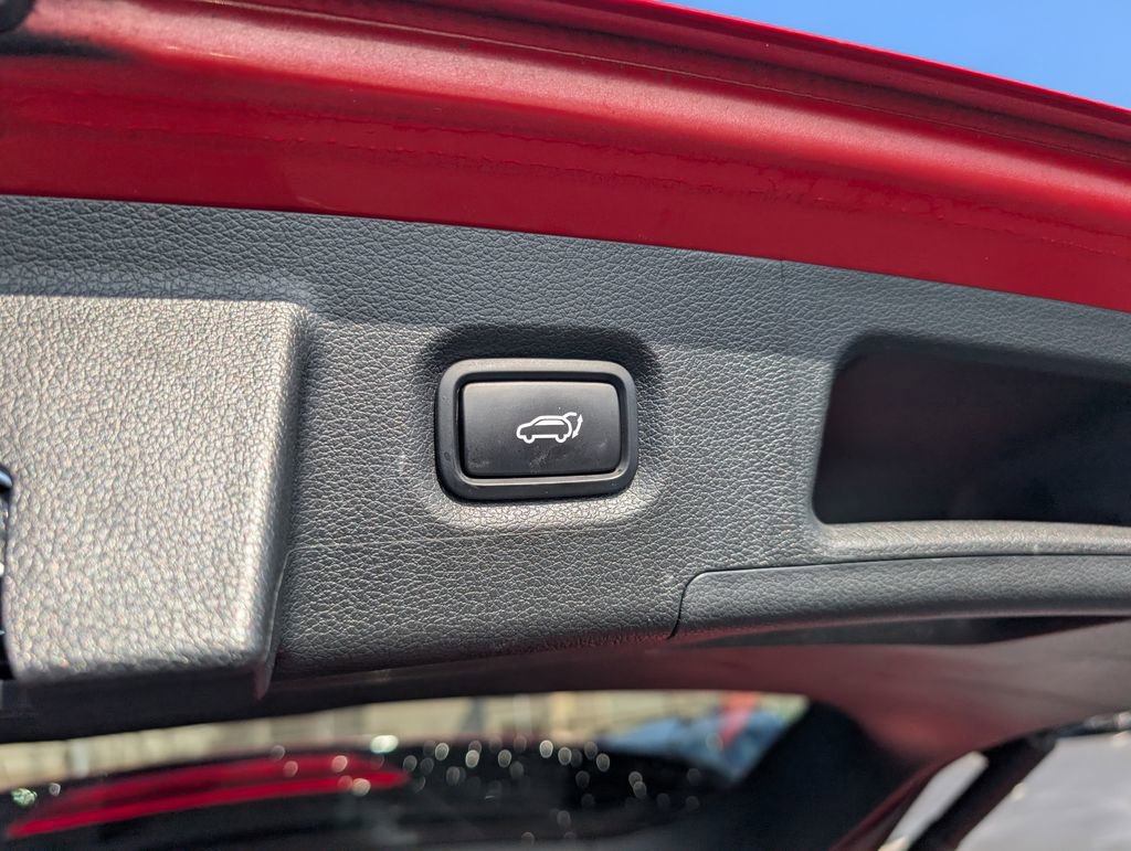 Used 2023 Hyundai Santa Fe SEL Premium image 10