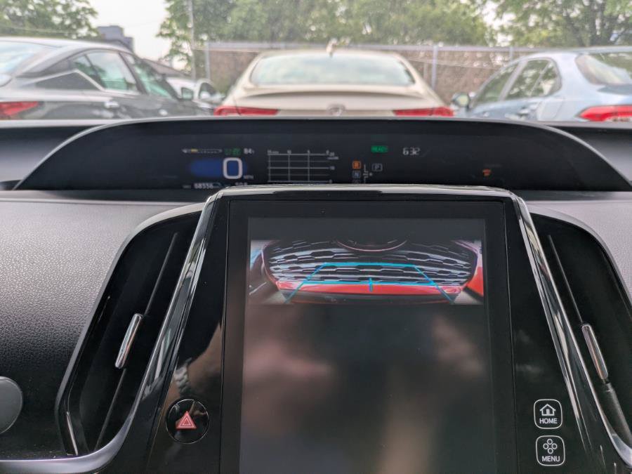 Used 2018 Toyota Prius Prime Premium w/ Carpet Mat Package FWD image 8