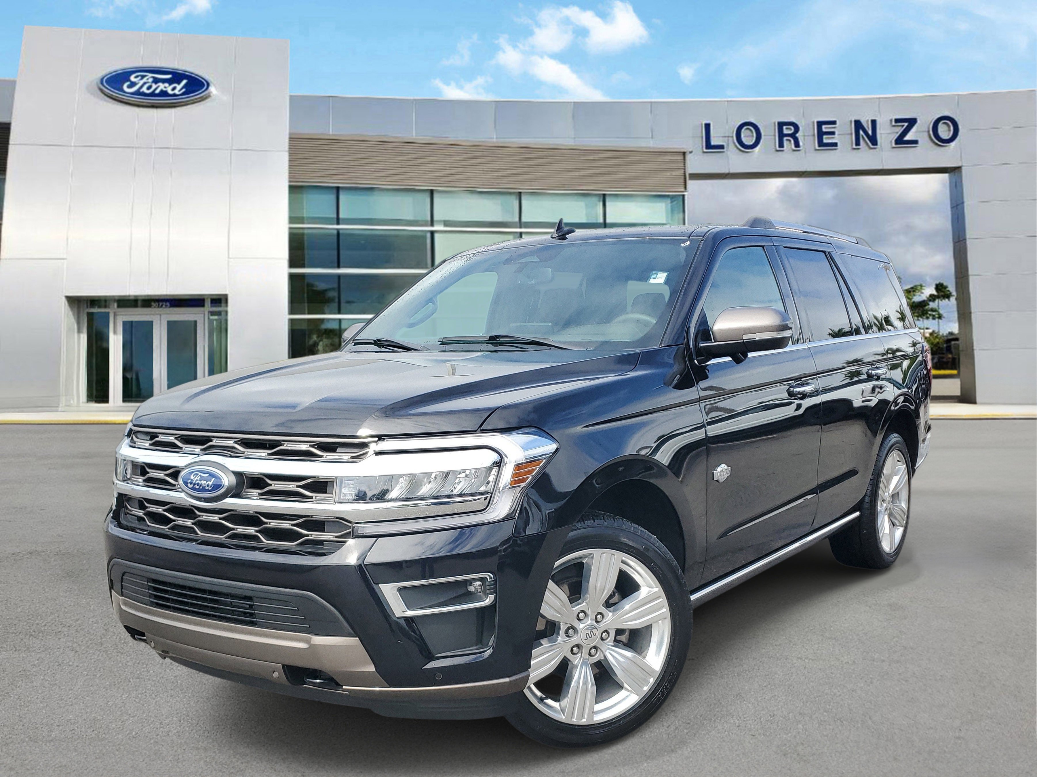 Used 2024 Ford Expedition King Ranch image 1