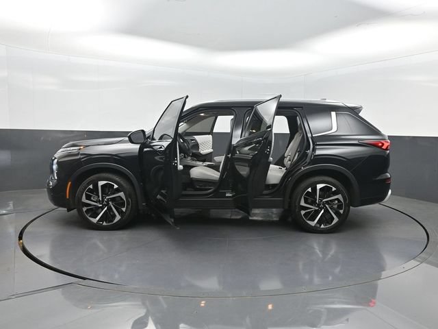 Used 2024 Mitsubishi Outlander SEL Black Edition FWD image 34