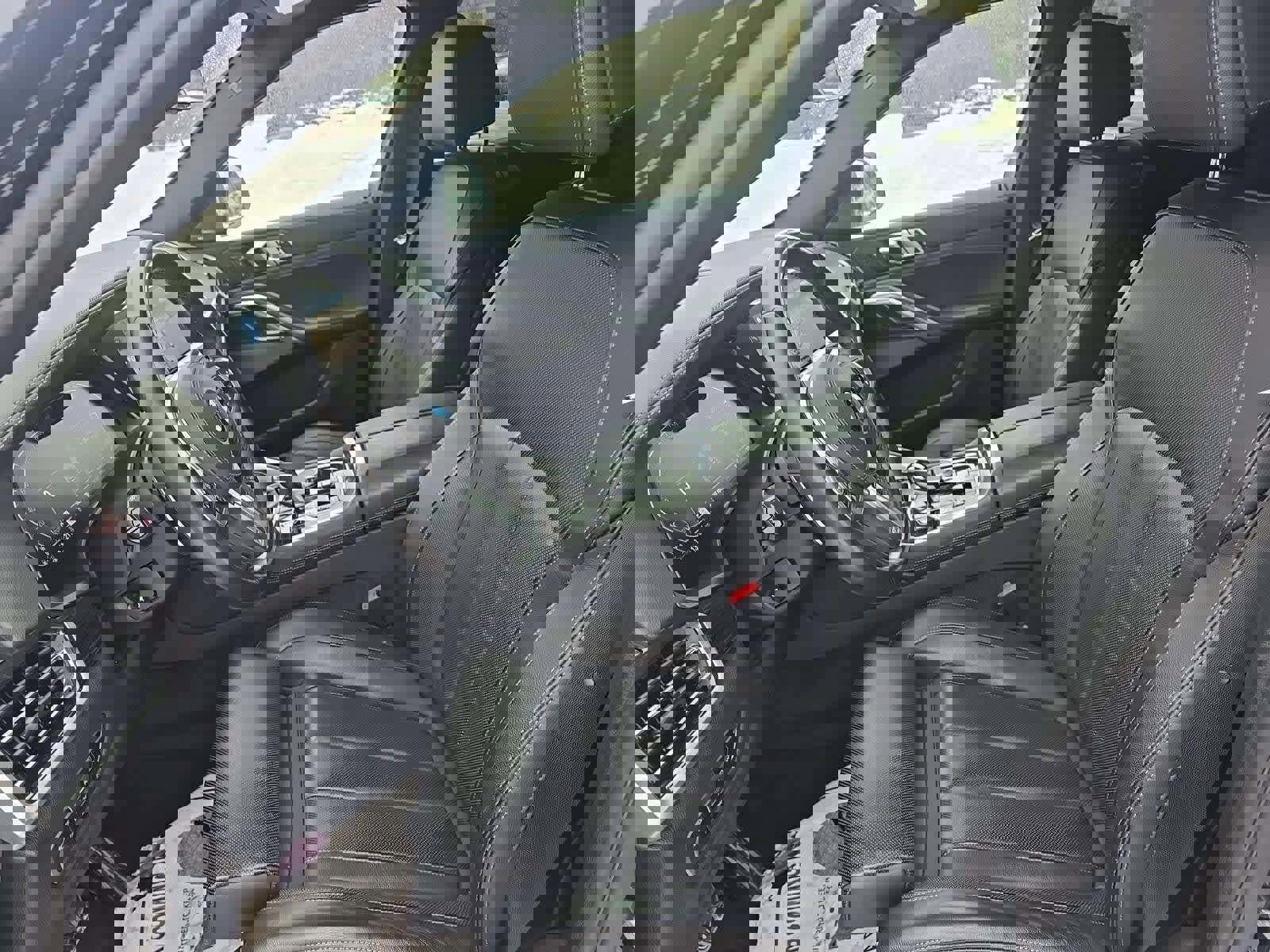 Used 2021 BMW X6 xDrive40i w/ M Sport Package image 11