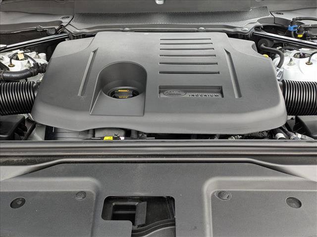 Certified 2025 Land Rover Discovery Dynamic SE AWD/4WD image 26