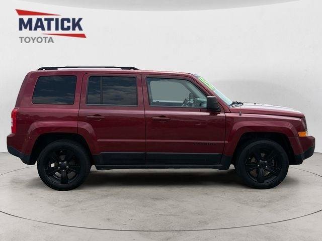 Used 2015 Jeep Patriot Sport w/ Power Value Group FWD image 9
