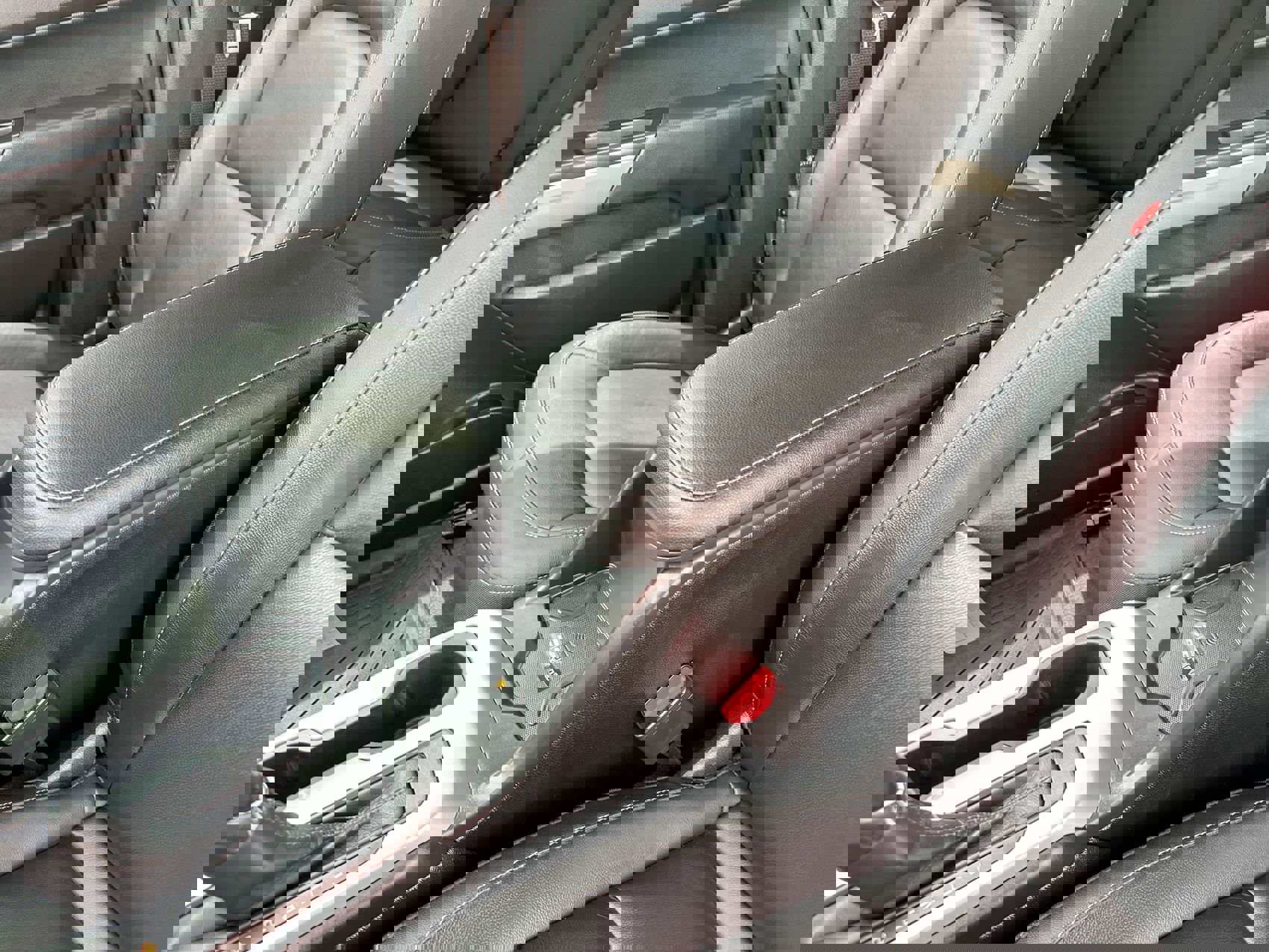 Used 2022 Chevrolet Colorado ZR2 image 17