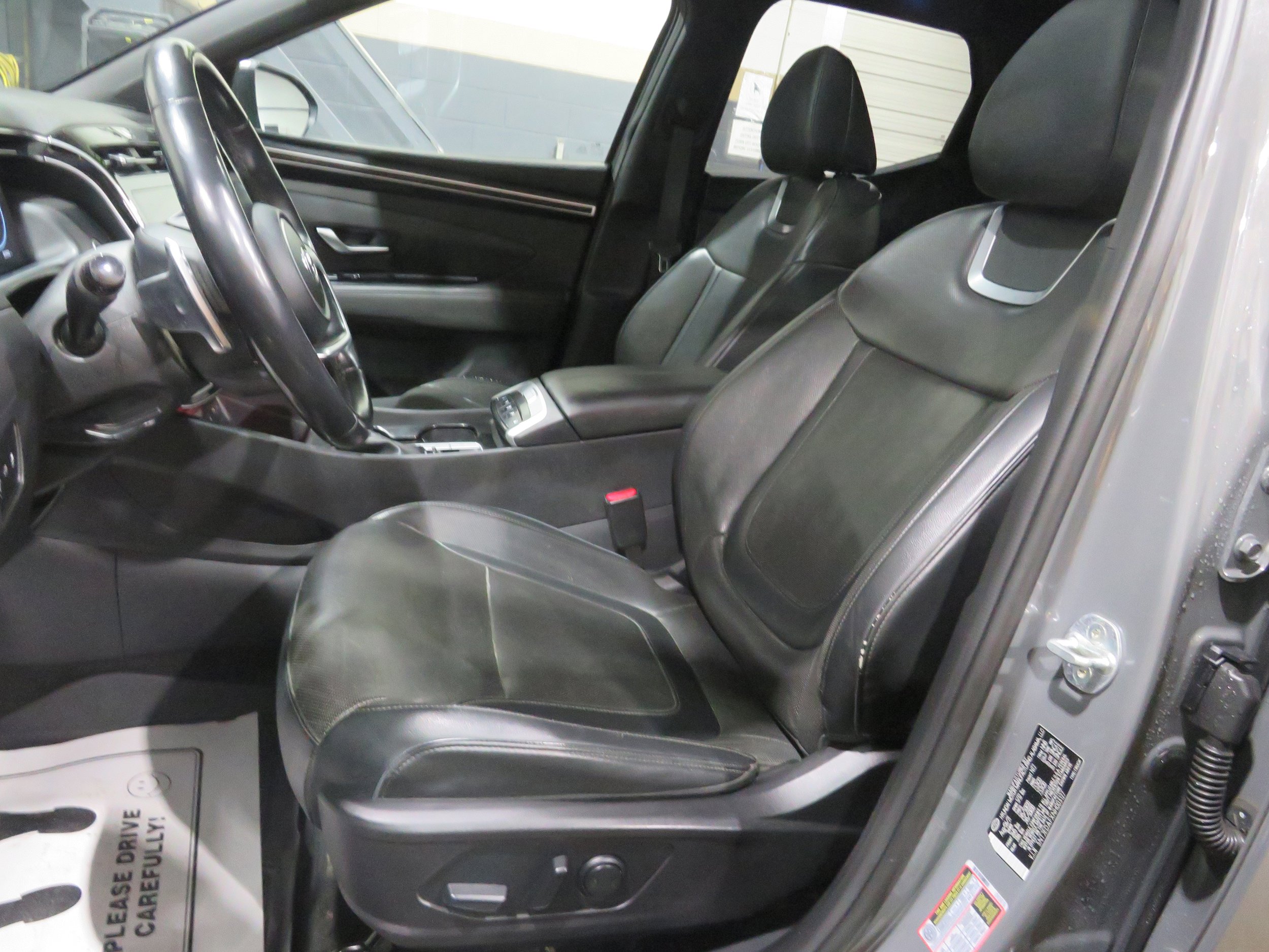 Used 2022 Hyundai Santa Cruz Limited AWD/4WD image 13