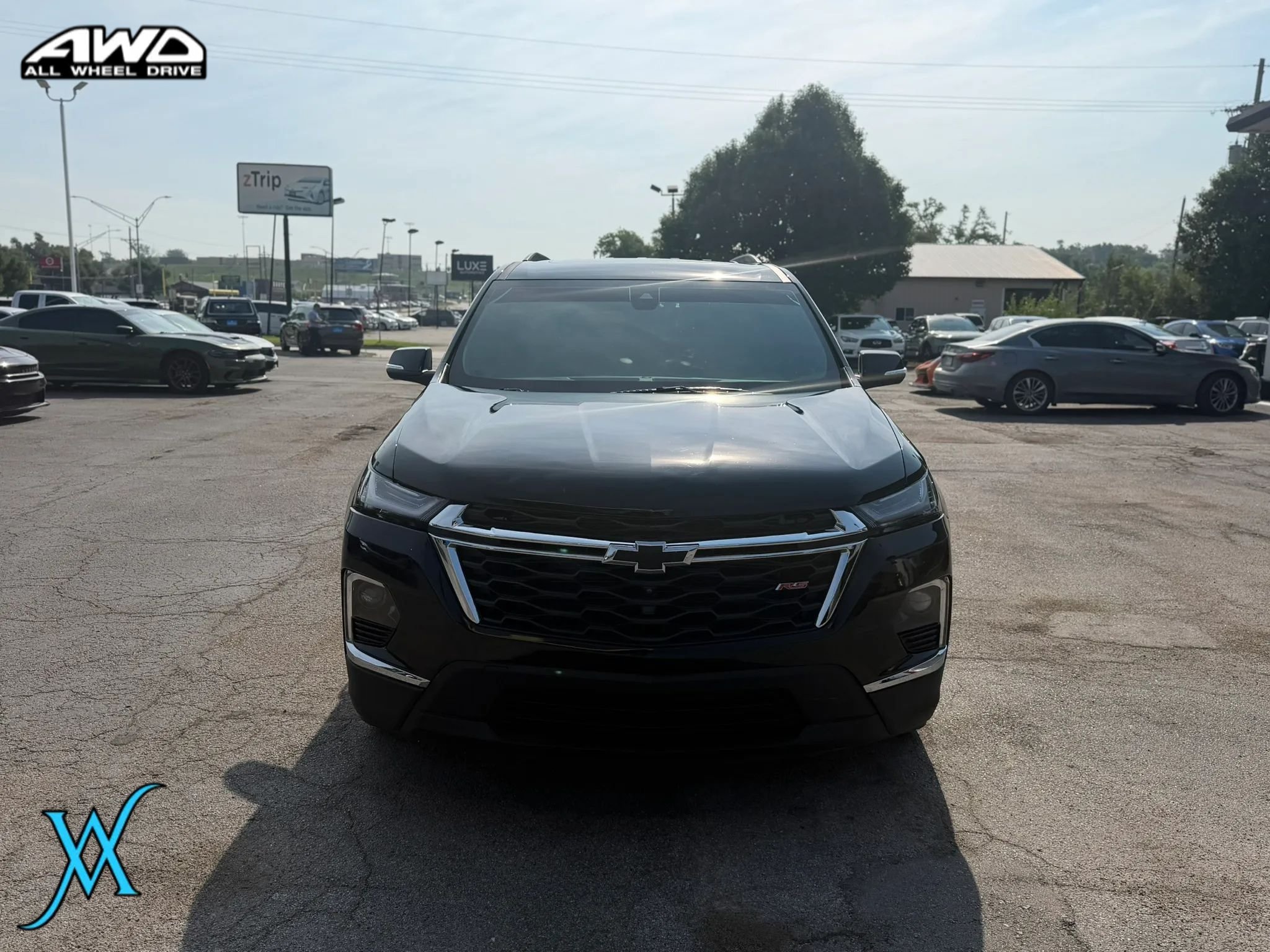 Used 2023 Chevrolet Traverse RS w/ LPO, Floor Liner Package AWD/4WD image 2