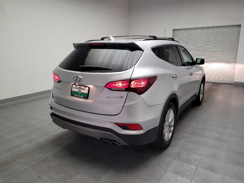 Used 2018 Hyundai Santa Fe Sport 2.0T FWD image 9