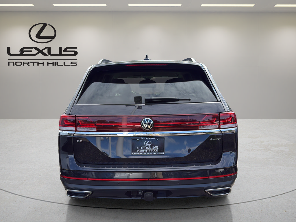 Used 2024 Volkswagen Atlas SE w/ Black Wheel Package AWD/4WD image 6