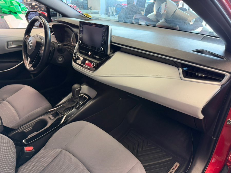 Used 2021 Toyota Corolla SE FWD image 22