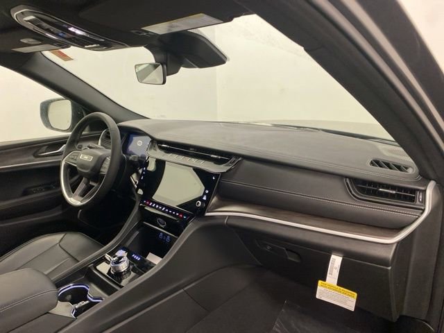 New 2026 Jeep Grand Cherokee L Limited image 23