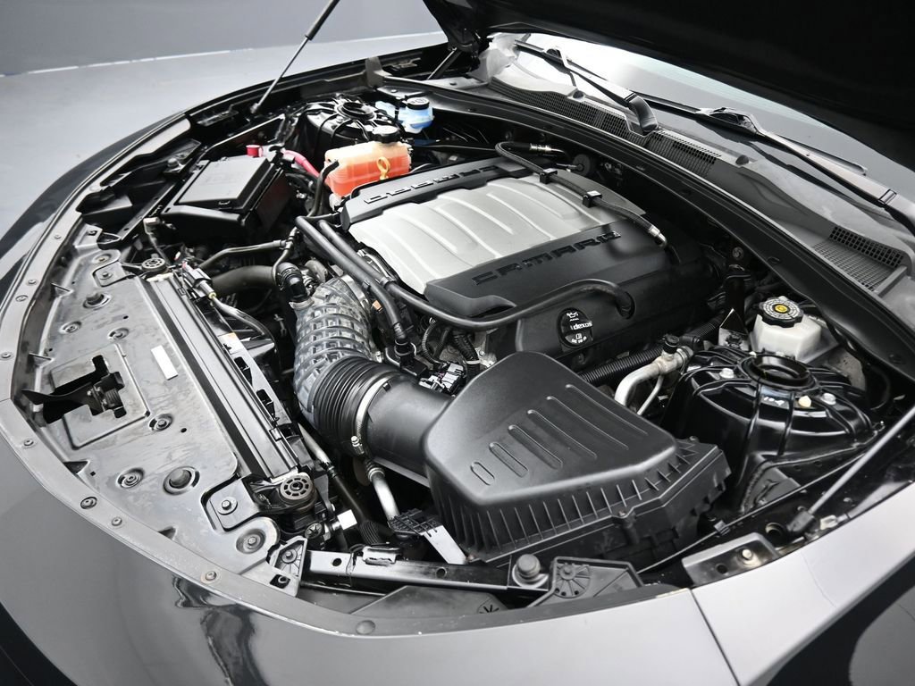 Used 2016 Chevrolet Camaro SS image 45