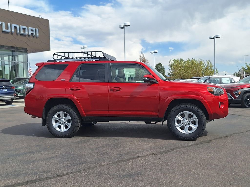 Used 2023 Toyota 4Runner SR5 Premium w/ Moonroof Package AWD/4WD video 2