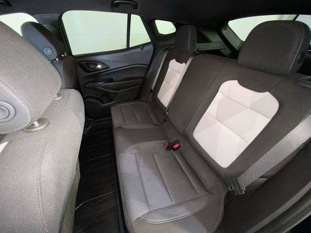 Used 2024 Chevrolet Trax RS w/ Driver Confidence Package FWD image 15