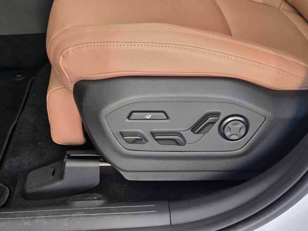 New 2026 Hyundai Santa Fe Calligraphy image 19