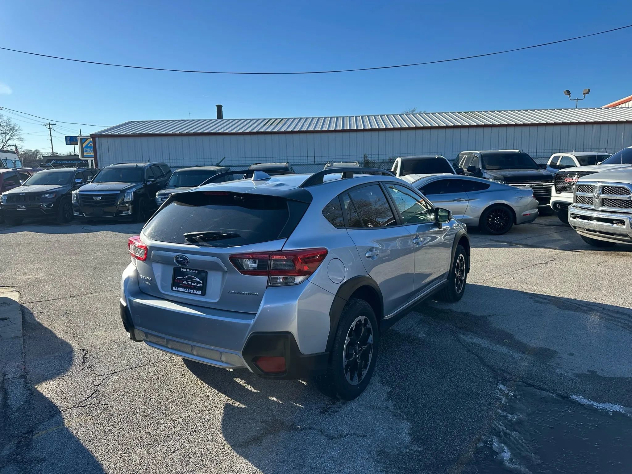 Used 2023 Subaru Crosstrek 2.0i Premium image 5