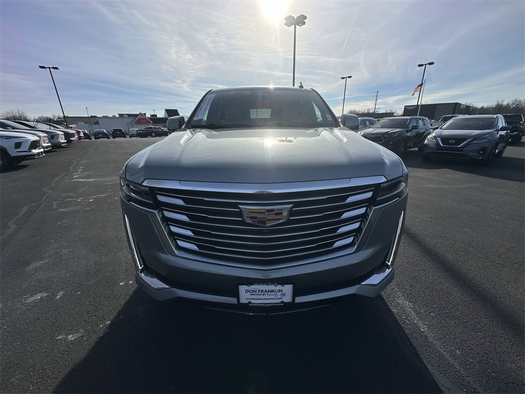 Used 2024 Cadillac Escalade Premium Luxury Platinum w/ Heavy-Duty Trailer Package image 28