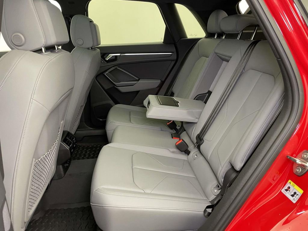 New 2025 Audi Q3 2.0T Premium image 19