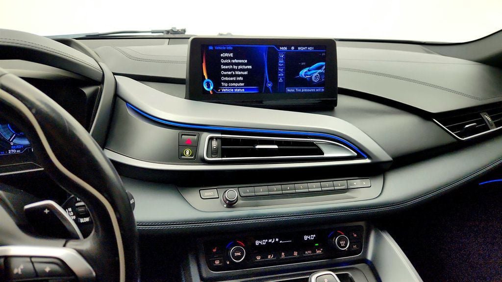 Used 2015 BMW i8 AWD/4WD image 19