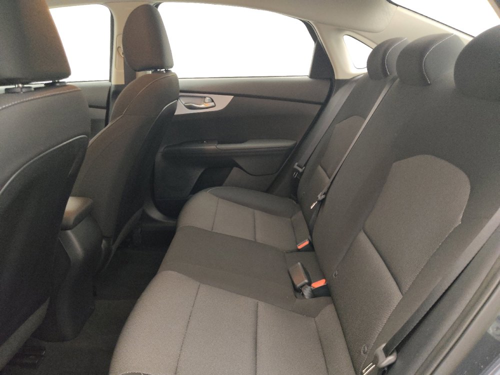 Used 2024 Kia Forte LX image 18