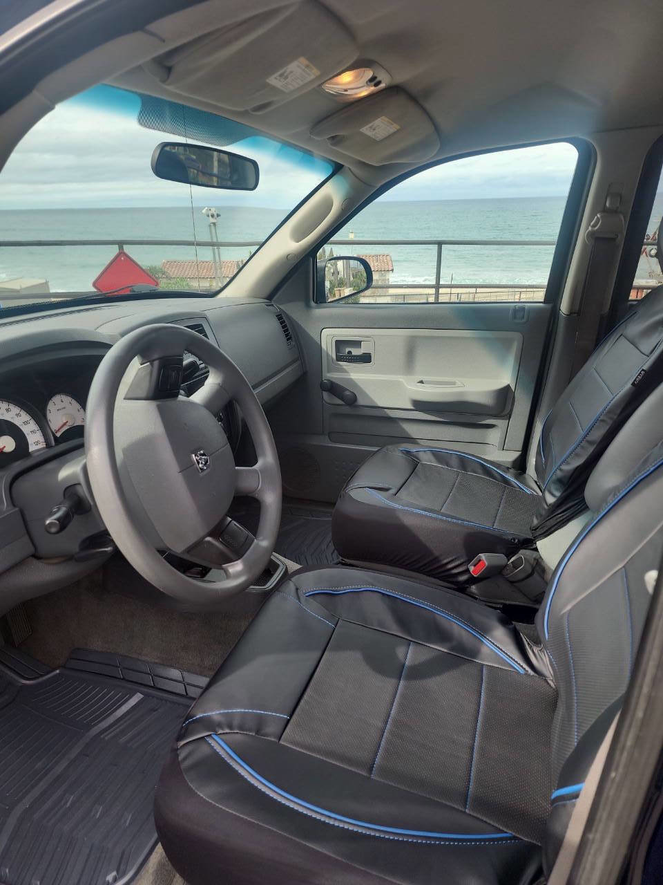 Used 2005 Dodge Dakota ST image 11