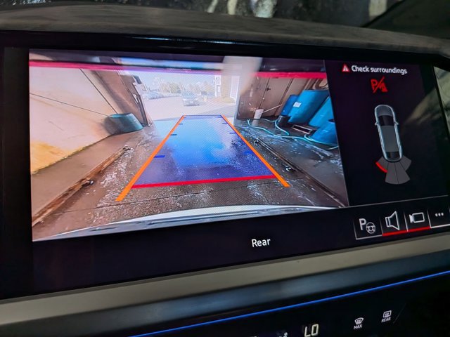 Used 2024 Audi Q4 e-tron Prestige AWD/4WD image 14