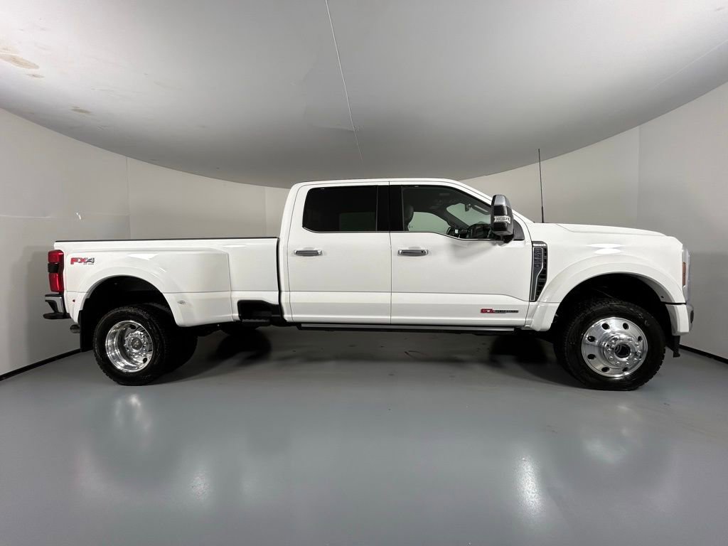 Used 2025 Ford F450 King Ranch w/ Chrome Package image 8