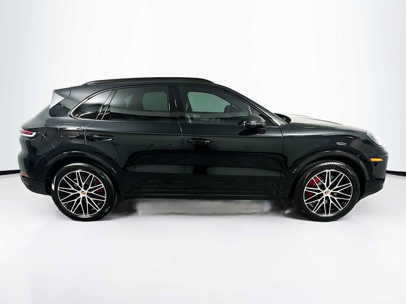 New 2026 Porsche Cayenne S image 8