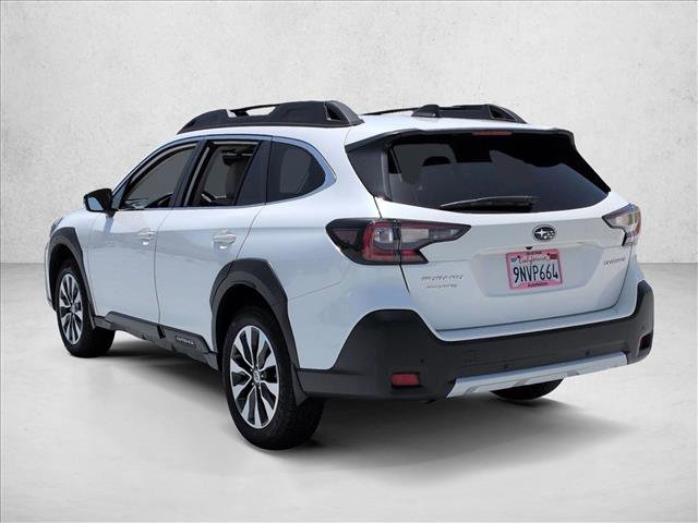 Used 2025 Subaru Outback Limited w/ Tech Package 3 AWD/4WD image 7
