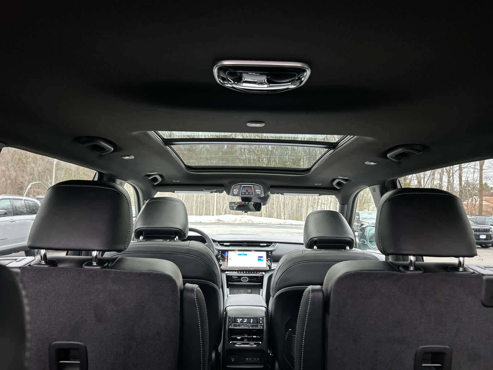 New 2026 Jeep Grand Cherokee L Limited AWD/4WD image 36