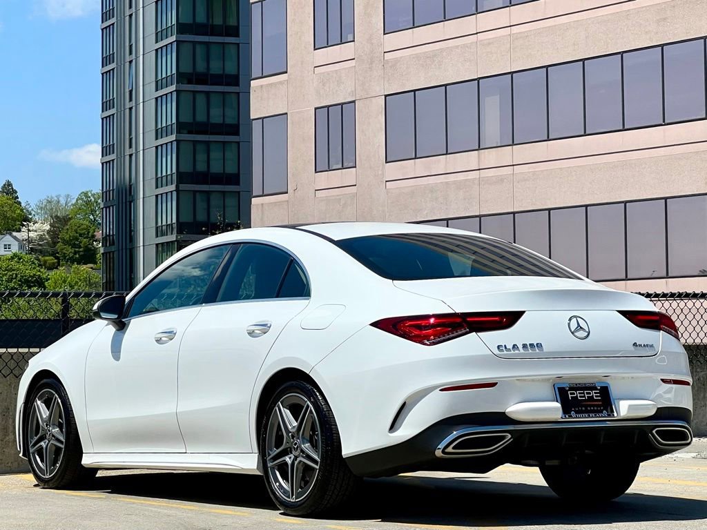 Used 2023 Mercedes-Benz CLA 250 4MATIC image 5