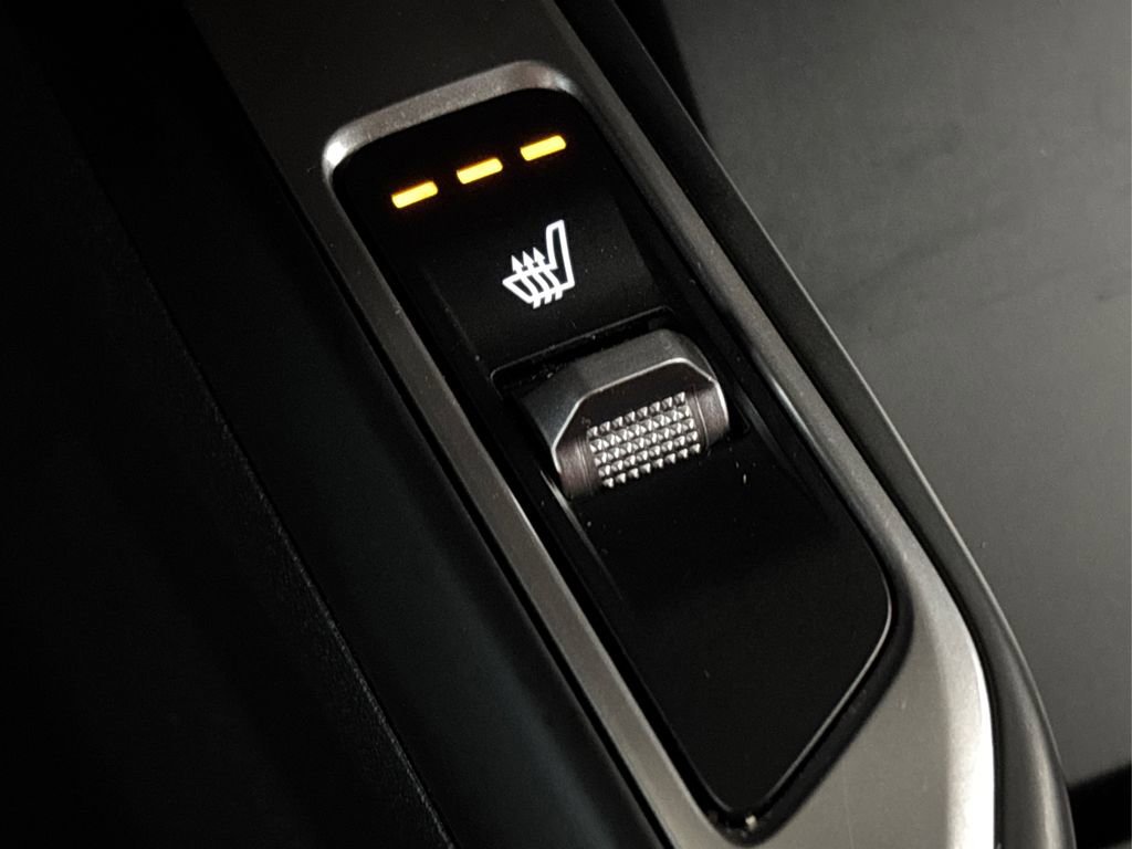 Certified 2023 Kia Sorento EX image 33