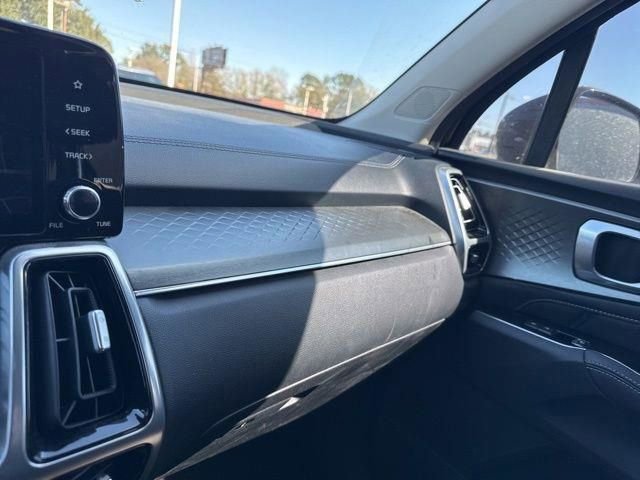 Used 2023 Kia Sorento SX image 35