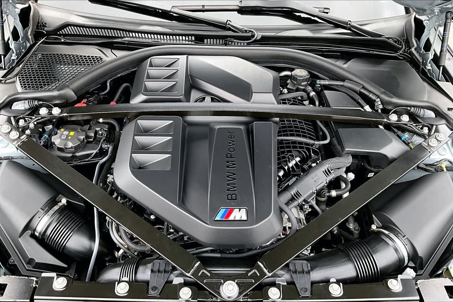 Used 2025 BMW M4 xDrive Competition w/ Executive Package AWD/4WD image 31