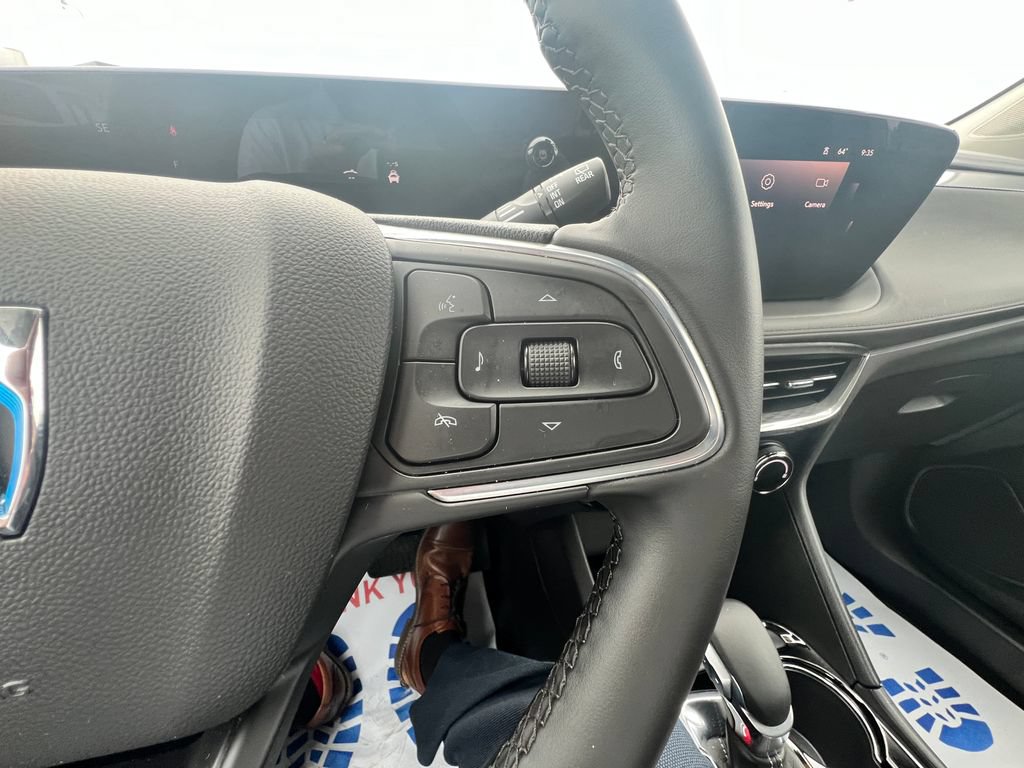 Used 2025 Buick Encore GX Sport Touring w/ Advanced Technology Package FWD image 19