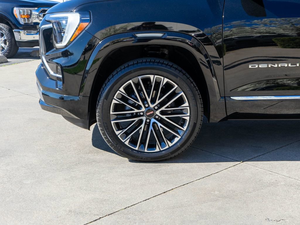 Used 2026 GMC Terrain Denali AWD/4WD image 30