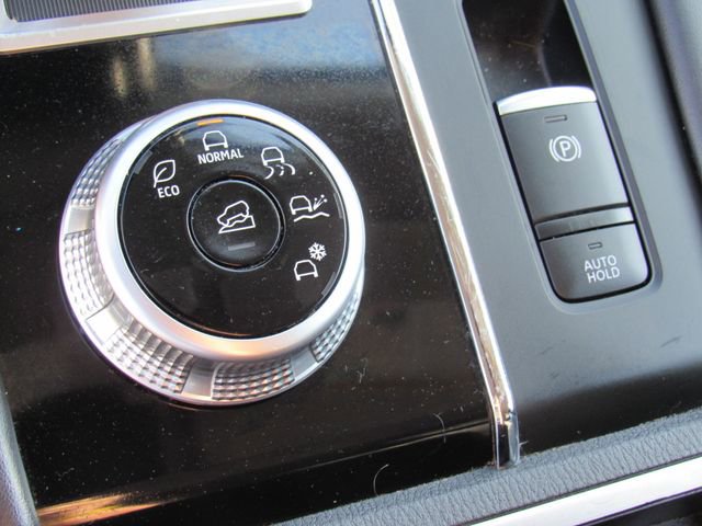 Used 2024 Mitsubishi Outlander SE image 26