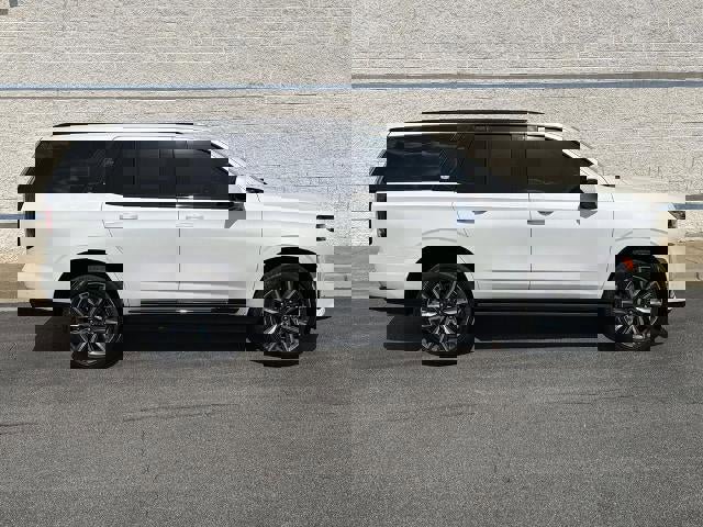 Certified 2024 Cadillac Escalade Sport Platinum AWD/4WD image 8