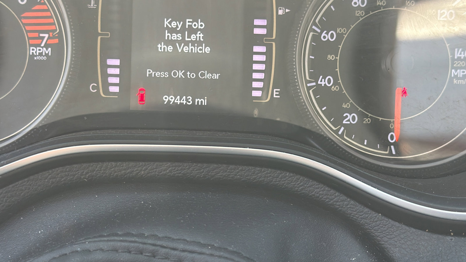 Used 2021 Jeep Cherokee Latitude Plus FWD image 29