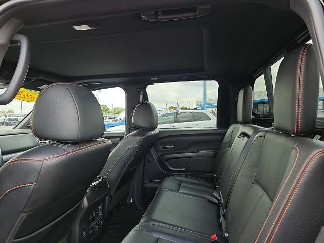 Used 2023 Nissan Titan PRO-4X w/ Pro-4x Convenience Package AWD/4WD image 17
