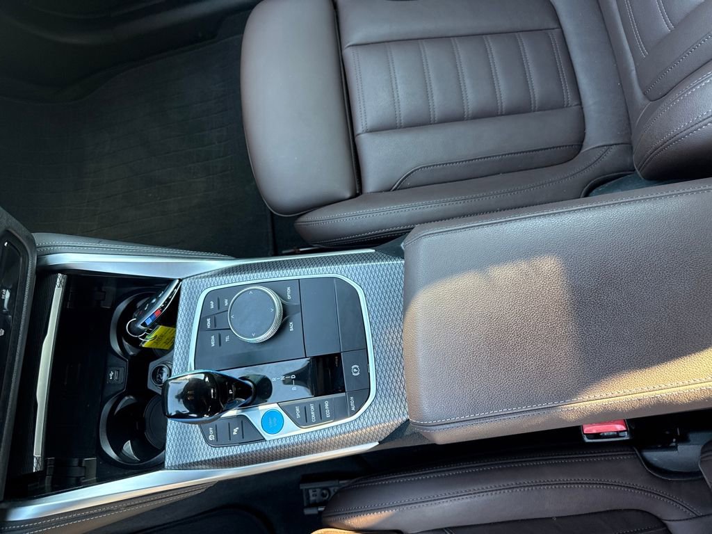 Used 2023 BMW i4 eDrive40 w/ M Sport Package image 28