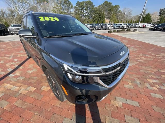 Used 2024 Kia Seltos EX image 4